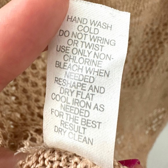 Charming Charlie Apricot Sweater Beautiful! Women’s Small - Picture 10 of 10